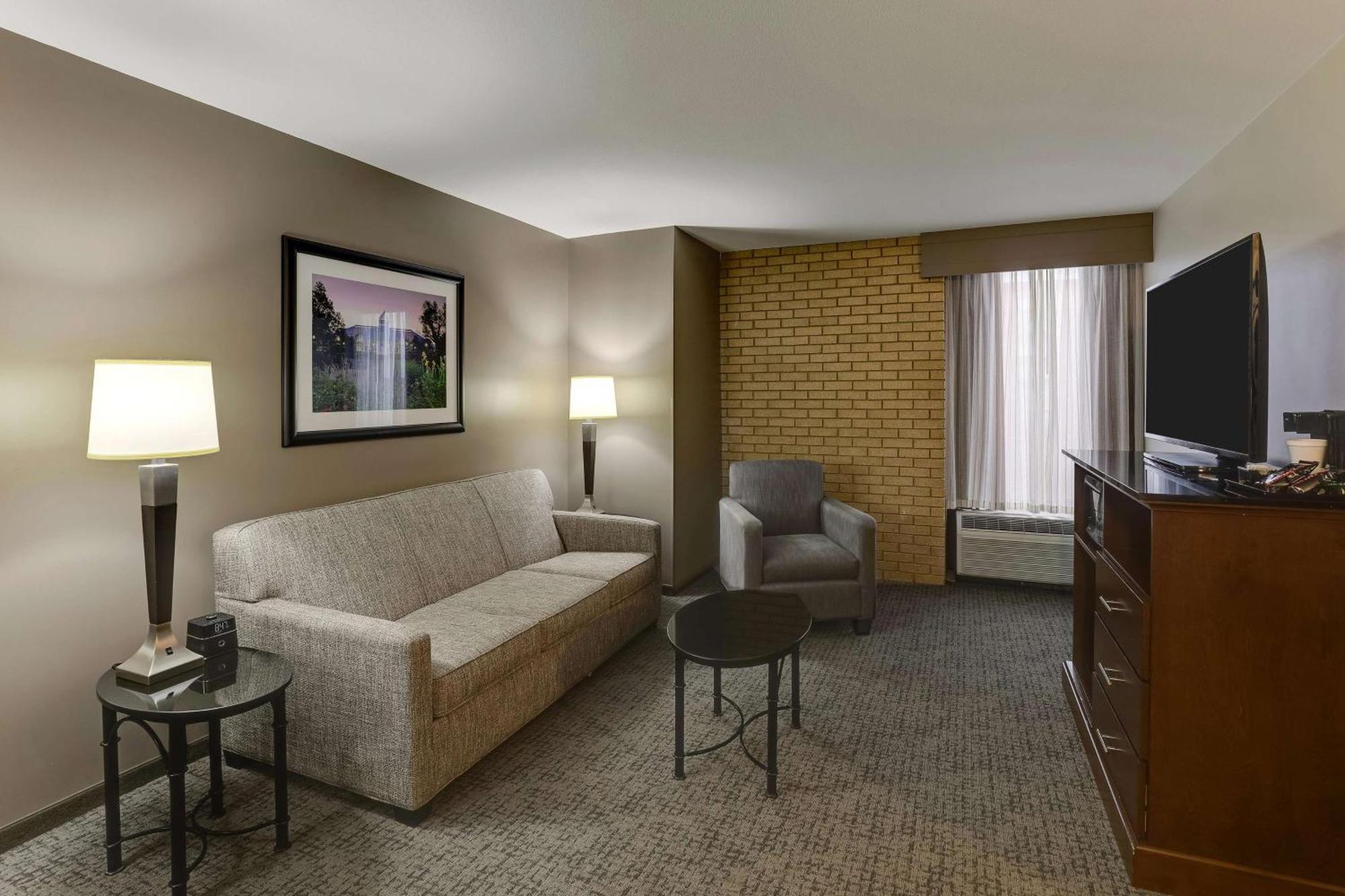 Drury Inn & Suites Columbus Dublin Exterior foto